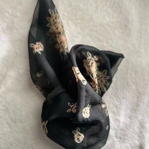 Vntg Liz Claiborne Signed Scarf Neck Scarf or Twilly Floral Scarf